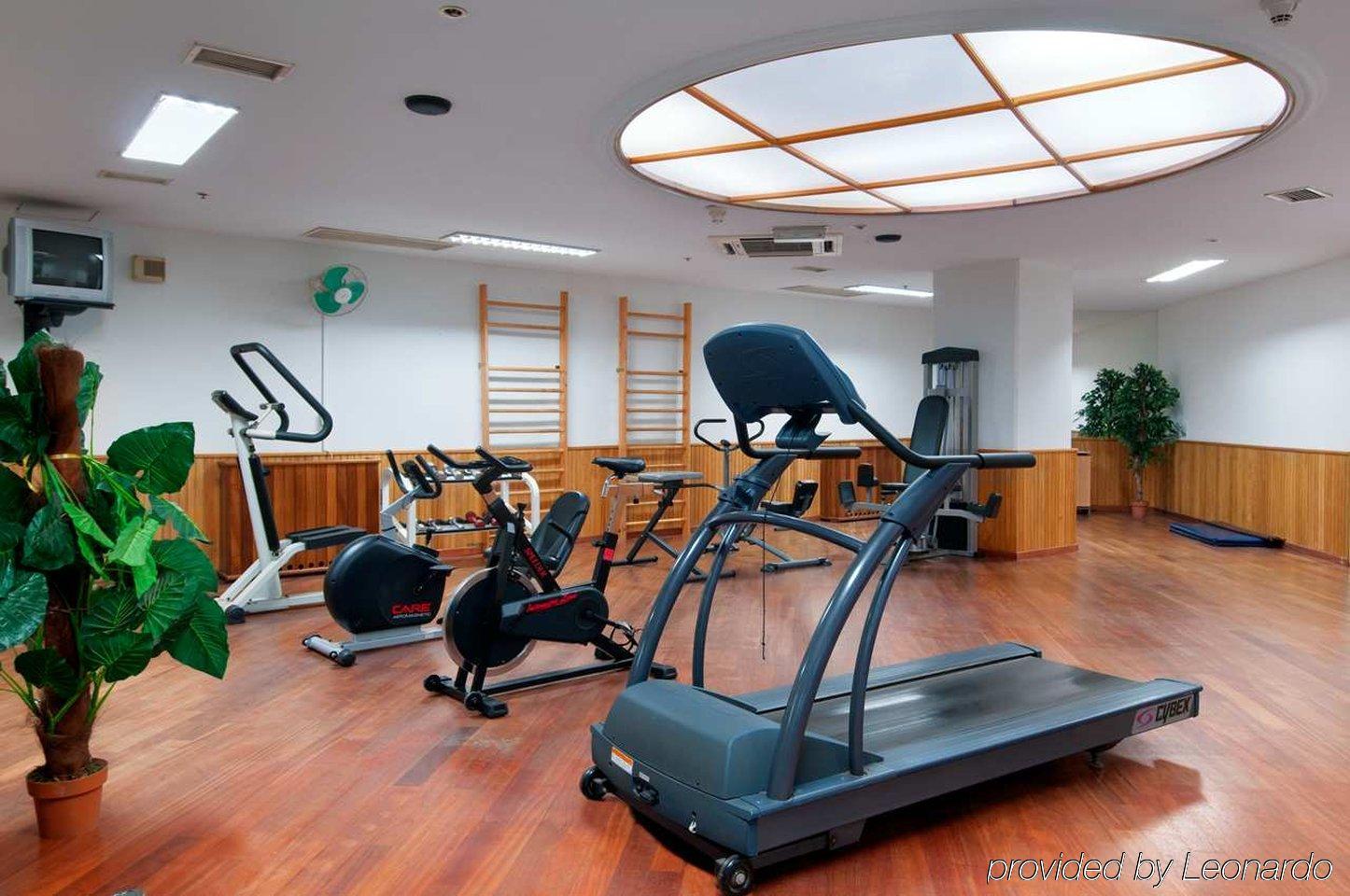 Hotel Hilton Yaoundé Facilidades foto